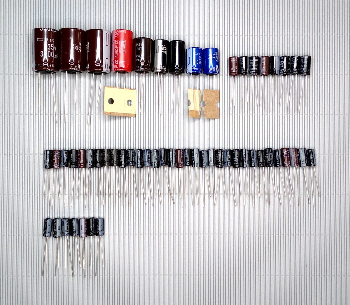 LUXMAN D-103u Elektrolyt-Kondensator-Set komplett recap repair