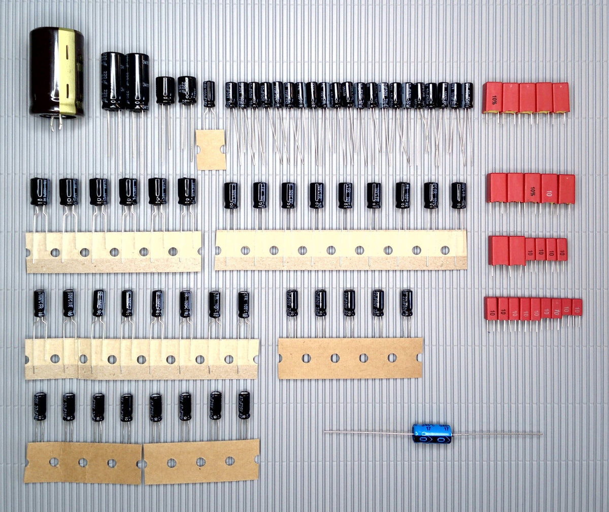 AKAI GX 650 D Elektrolyt-Kondensator-Set komplett QUALITÄT WÄHLBAR recap repair